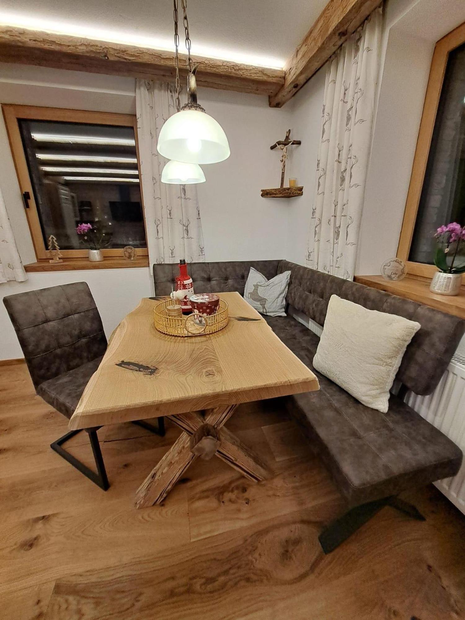 Luxus-Apartment-Vorderreit Gut 알텐막팀퐁와 외부 사진
